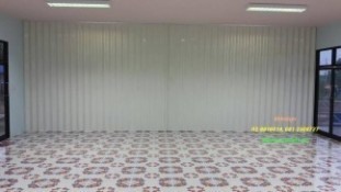 ฉากกั้นห้อง 9